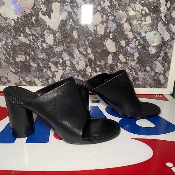 Balenciaga open toe heels - Picture 3 of 7